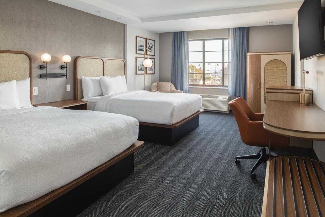 ホテル Courtyard By Marriott サンタクルーズ エクステリア 写真