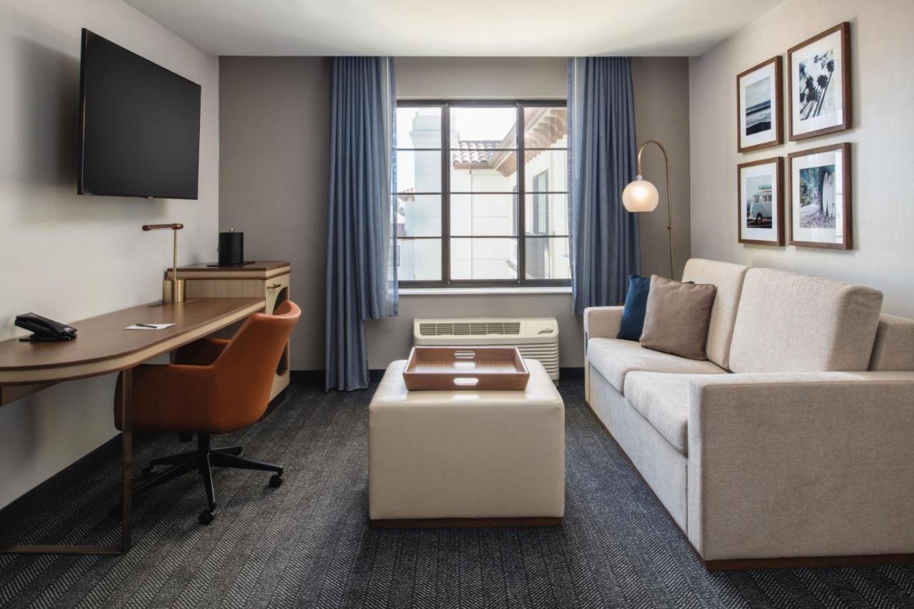 ホテル Courtyard By Marriott サンタクルーズ エクステリア 写真